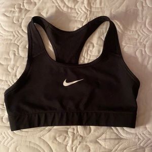Nike sports bra- small